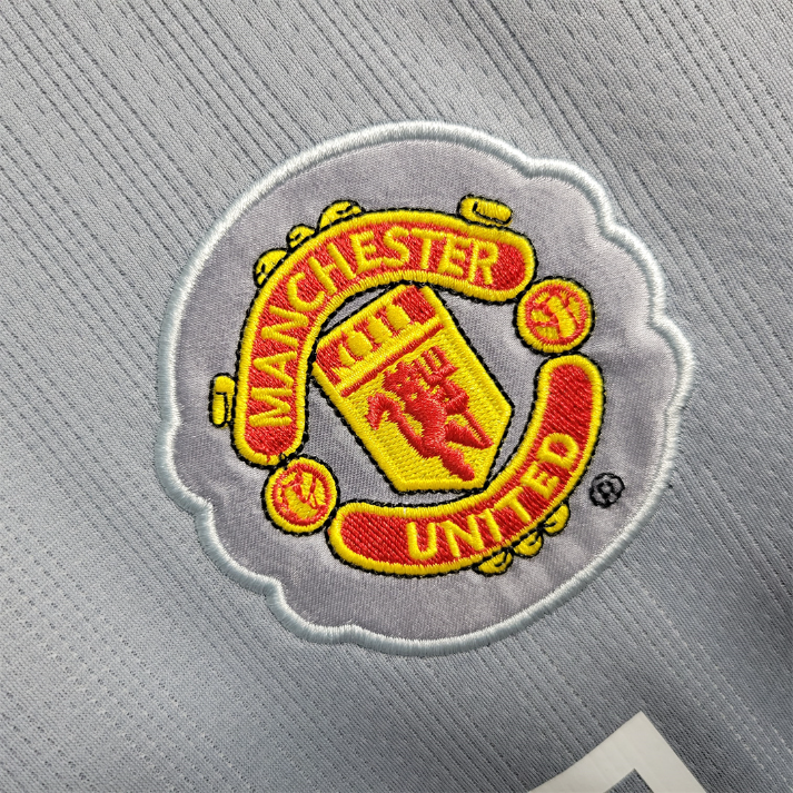 2007-08 Manchester United FC Goalkeeper Kit Gray Long Sleeve