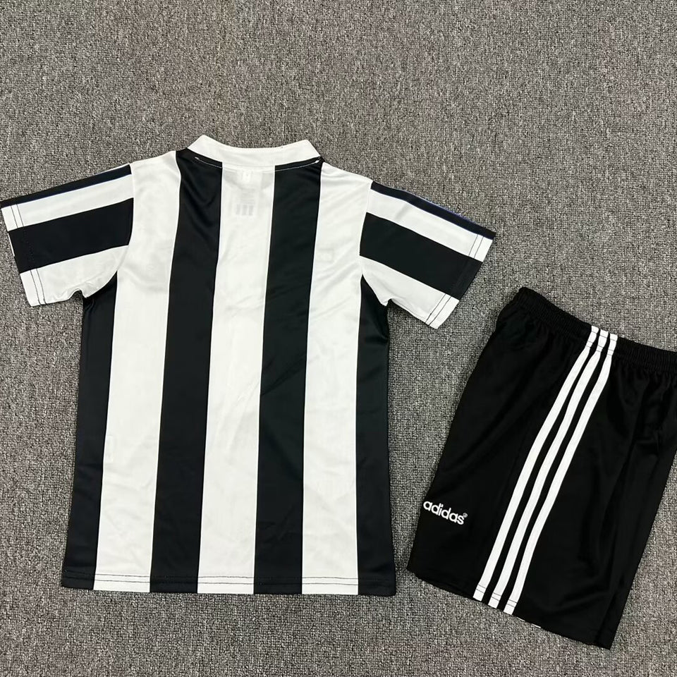 1995/97 Newcastle Home Short Sleeve Retro Kids Jersey